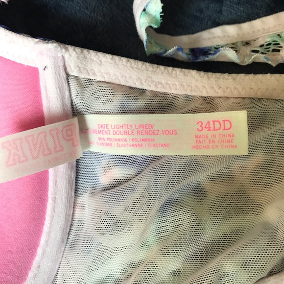 VS PINK Lightly Lined Racerback Bra - Picture 4 of 5